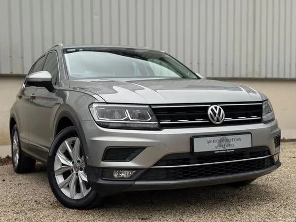 2018 Volkswagen Tiguan thumbnail 2