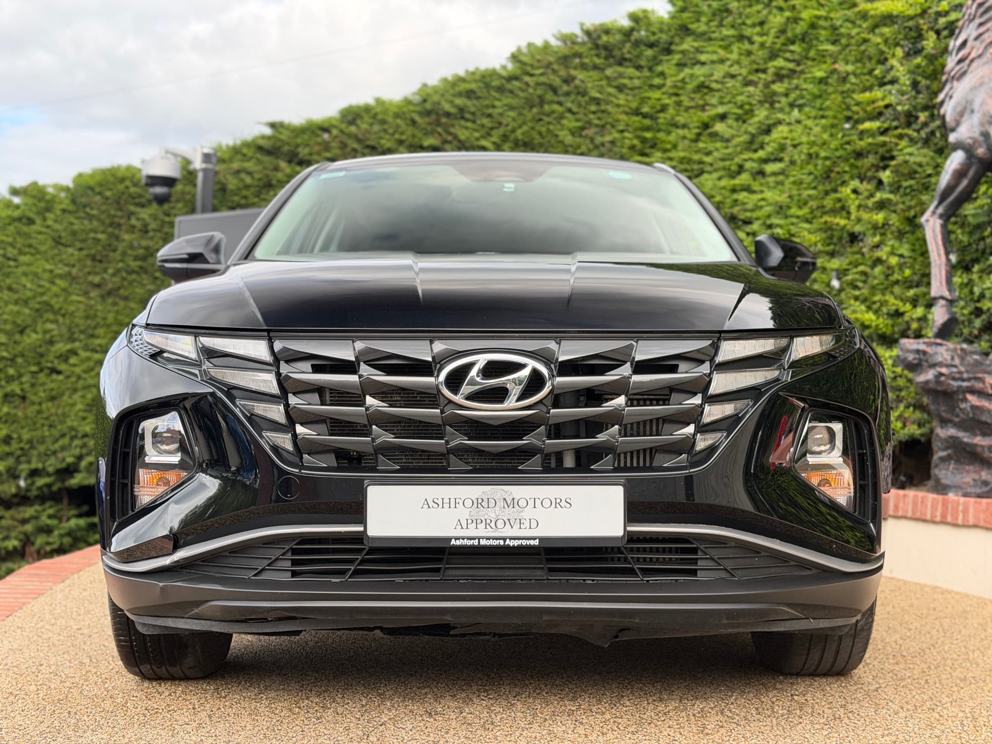 2023 Hyundai Tucson photo 2