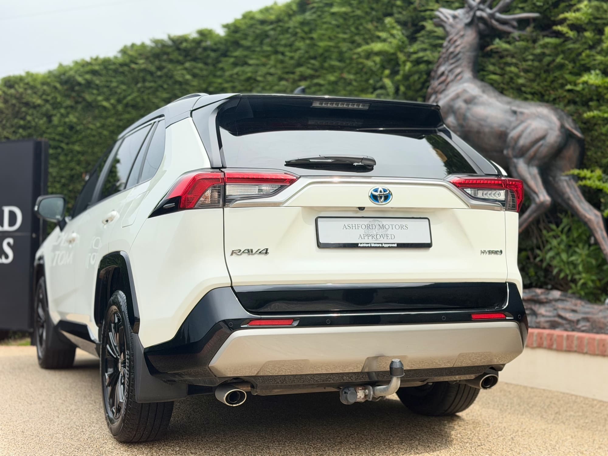 2022 Toyota RAV4 photo 18