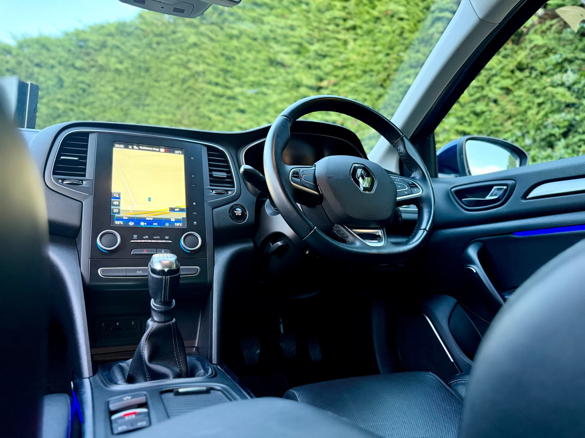 2017 RENAULT MEGANE photo 15